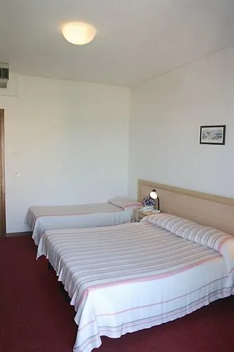 Hotel Colorado Лидо-ди-Езоло Италия